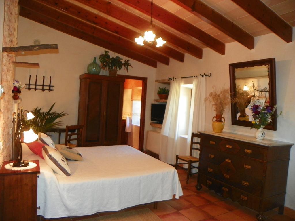 Agroturisme Can Bessol S'Horta Rom bilde